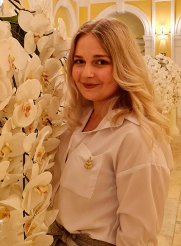 Polina Ostrizhnaya