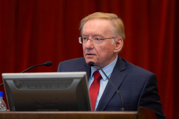 Владимир Петрович Заварухин