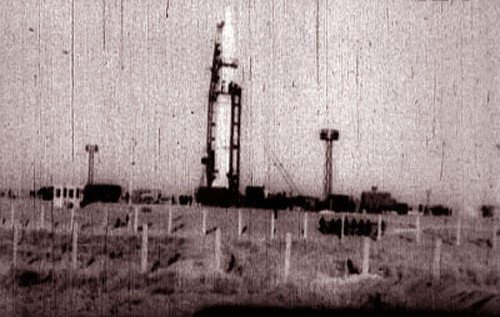 26 августа 1957 года СССР запустил межконтинентальную баллистическую ракету