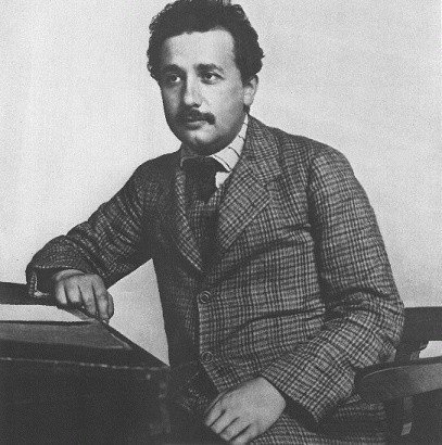 30 июня 1905 года Альберт Эйнштейн изложил основы специальной теории относительности