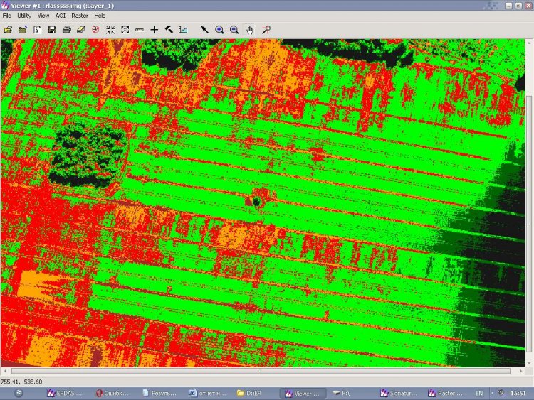 A picture taken with a multispectral camera. Weed infestation is visible