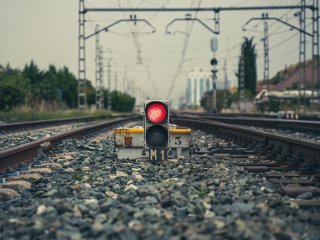 To Digitalization by Railway. Photo: DaYsO / Photo bank Unsplash 