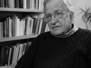 Avraham Noam Chomsky