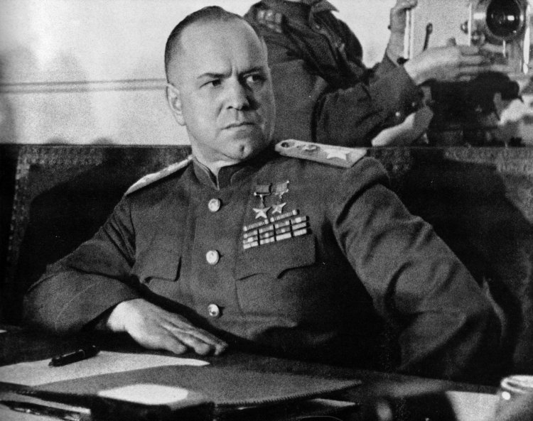 В 1941 г. советское военное командование начало масштабную военную игру