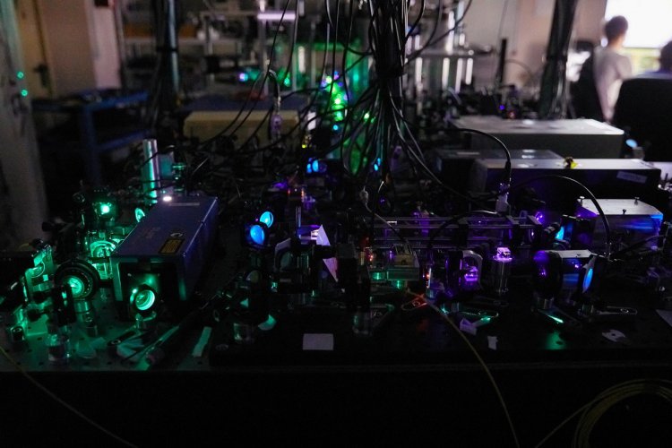 In the Complex Quantum Systems Optics Laboratory of Lebedev Institute. Photo: Elena Librik, Scientific Russia.