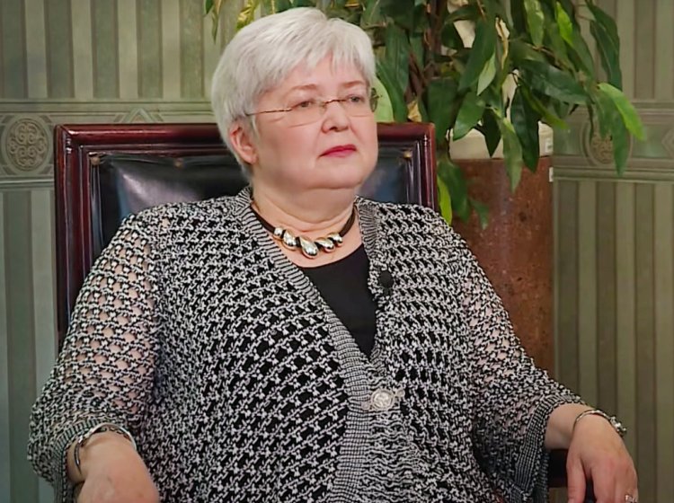 Irina Vladimirovna Tunkina, director of the St. Petersburg branch of the Archives of the Russian Academy of Sciences. screenshot of the House of Scientists program, St. Petersburg State Television and Radio Broadcasting Company, 2022