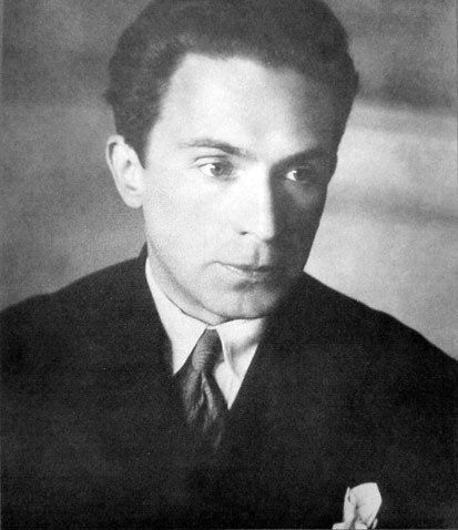 В 1897 г. родился русский учёный Александр Леонидович Чижевский