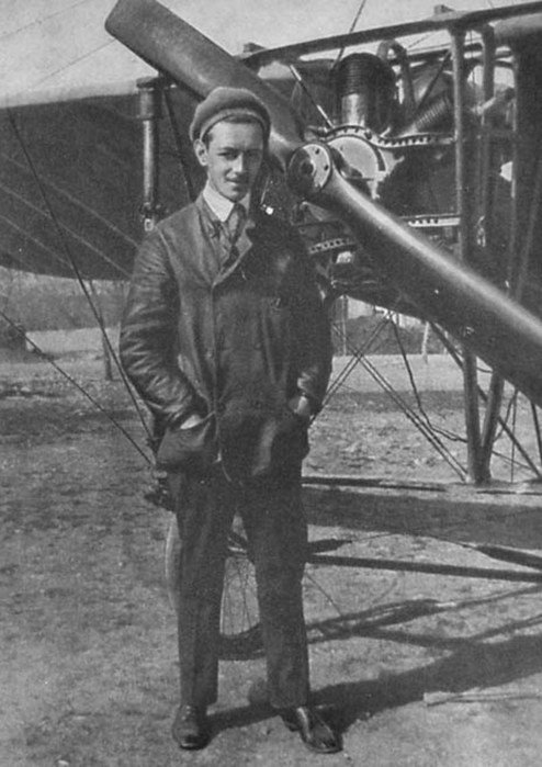29 мая  1891 года родился русский летчик-ас Константин Арцеулов
