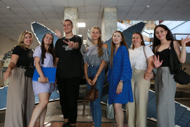 Student tour to the IKI RAS held by Scientific Russia in 2022. Photo from Scientific Russia’s archive. 