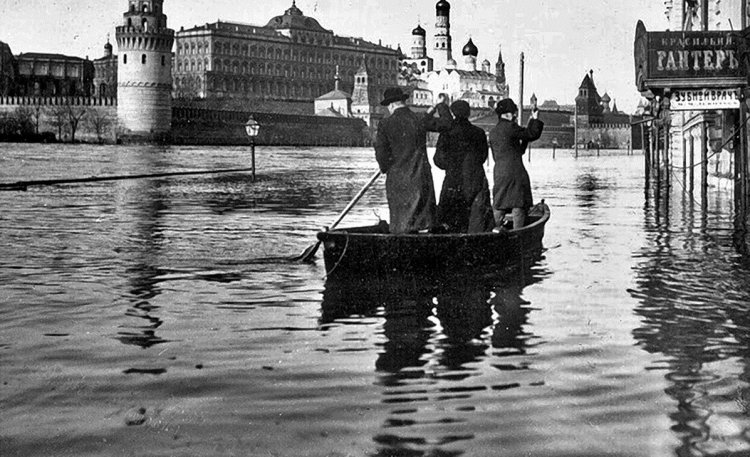 23 апреля 1908 года в Москве началось рекордное наводнение