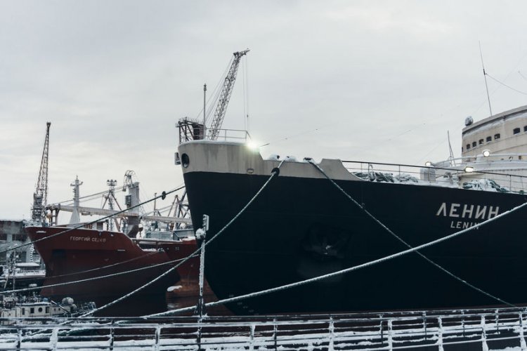 Атомный ледокол «Ленин» — первое в мире надводное судно с ядерной силовой установкой. Фото: https://ru.123rf.com/profile_koltduo