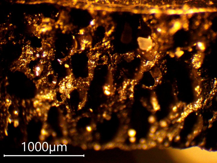 Example of composite nanomodification. Pore size reduction from 5 mm to 100 µm upon introduction of nanotubes