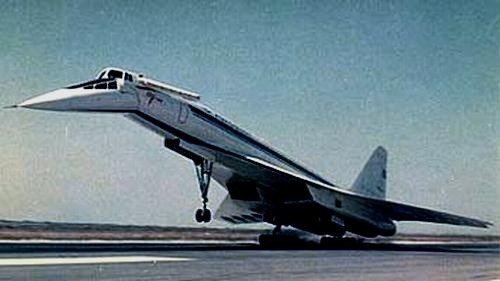 В 1968 г.  состоялся первый полет Ту-144